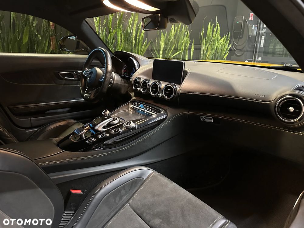Mercedes-Benz AMG GT Speedshift 7G-DCT - 10