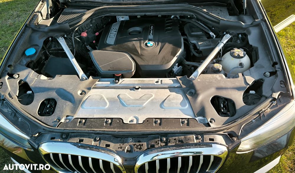 BMW X3 xDrive30i Aut. Advantage - 19