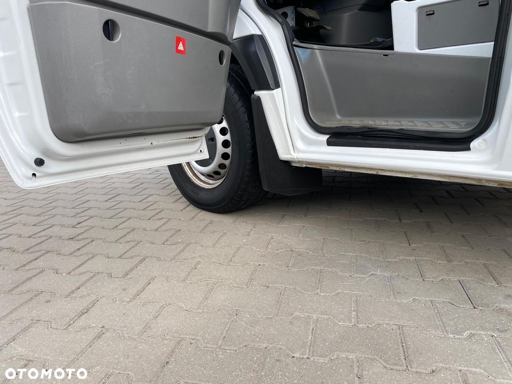Mercedes-Benz SPRINTER - 12