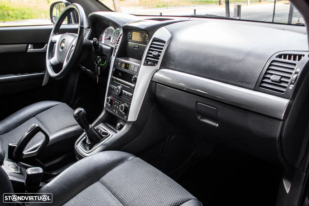 Chevrolet Captiva 2.0 VCDi Seven 7L - 24