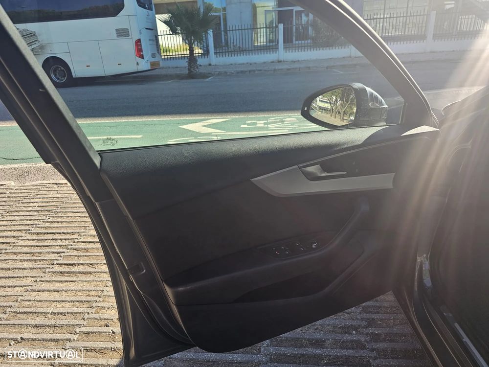 Audi A4 Avant 2.0 TDi S tronic - 28