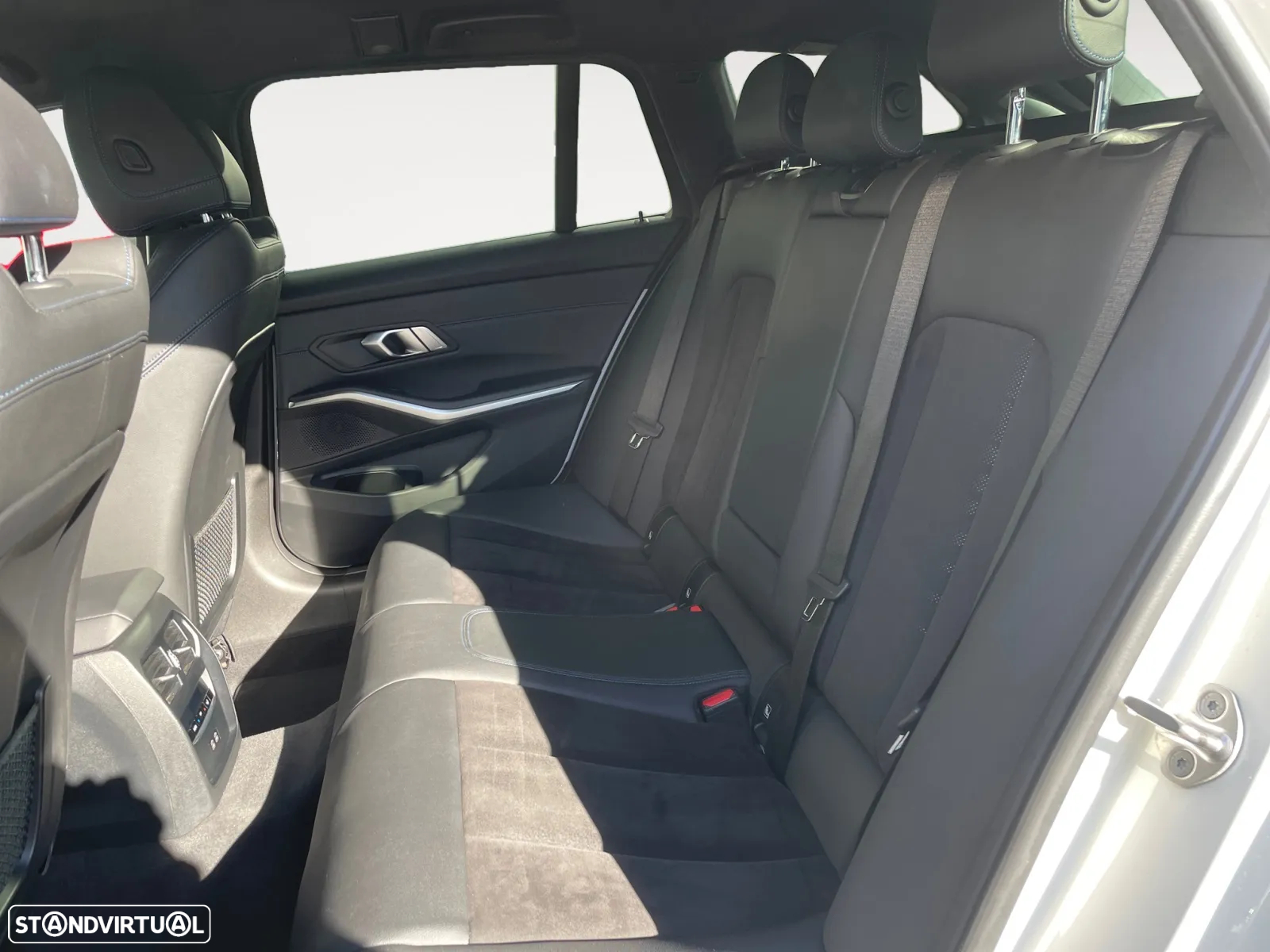 BMW 320 d Touring Auto - 15