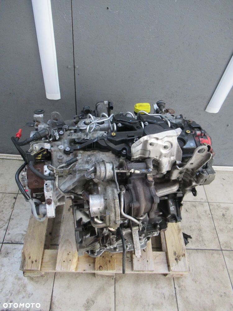 Silnik KOMPLETNY 2.0 dci M9R Vivaro Trafic m9r M9R E4 - 5
