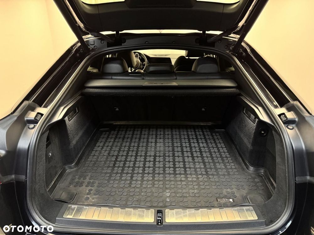 BMW X6 xDrive30d mHEV - 34