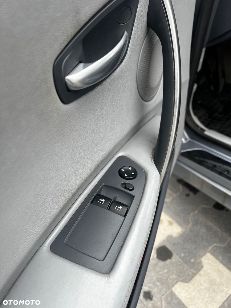 BMW Seria 1 - 9