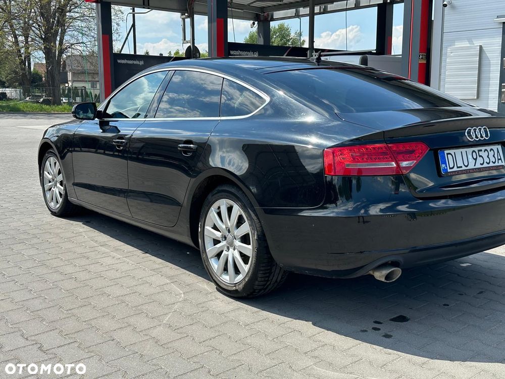 Audi A5 Limousine - 1