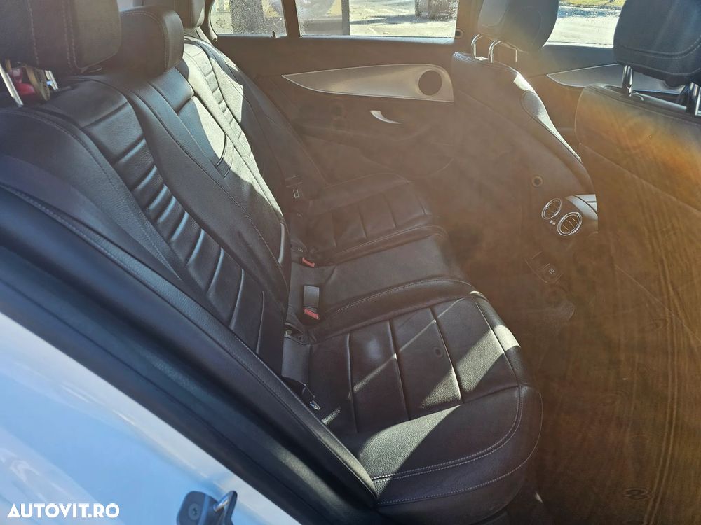 Mercedes-Benz E 200 d Aut. - 10