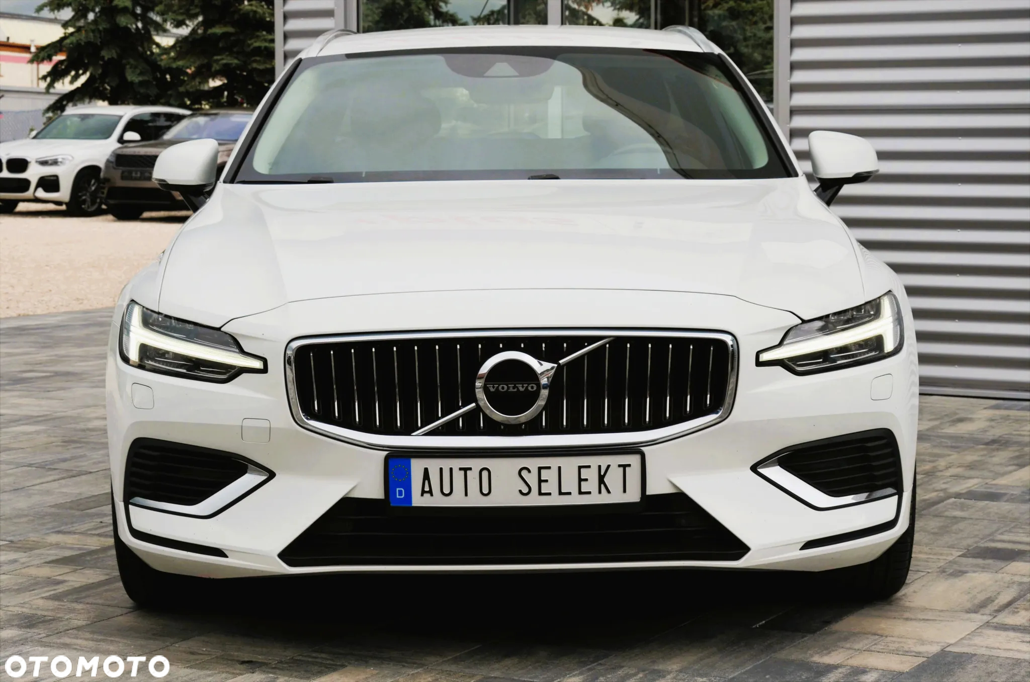 Volvo V60 T6 AWD Recharge Geartronic Inscription Expression - 3