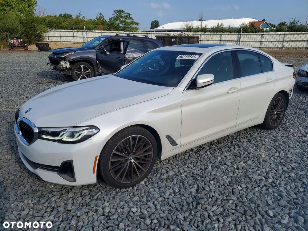BMW Seria 5 530i xDrive Luxury Line - 2