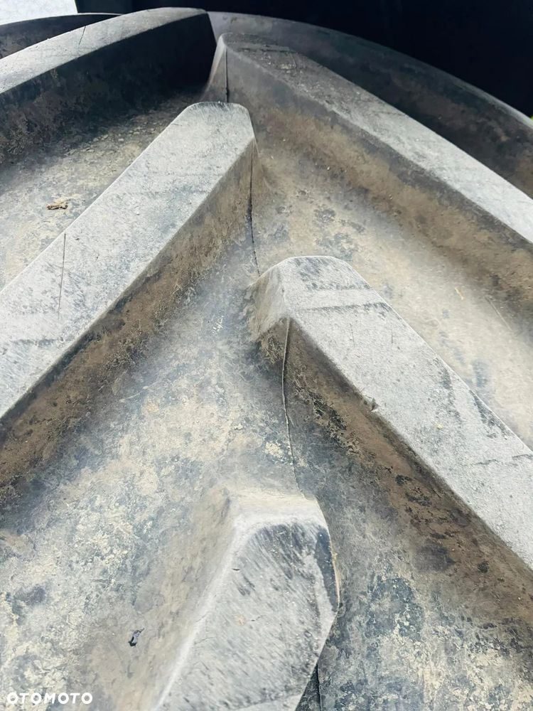 Claas Axion 850 - 21