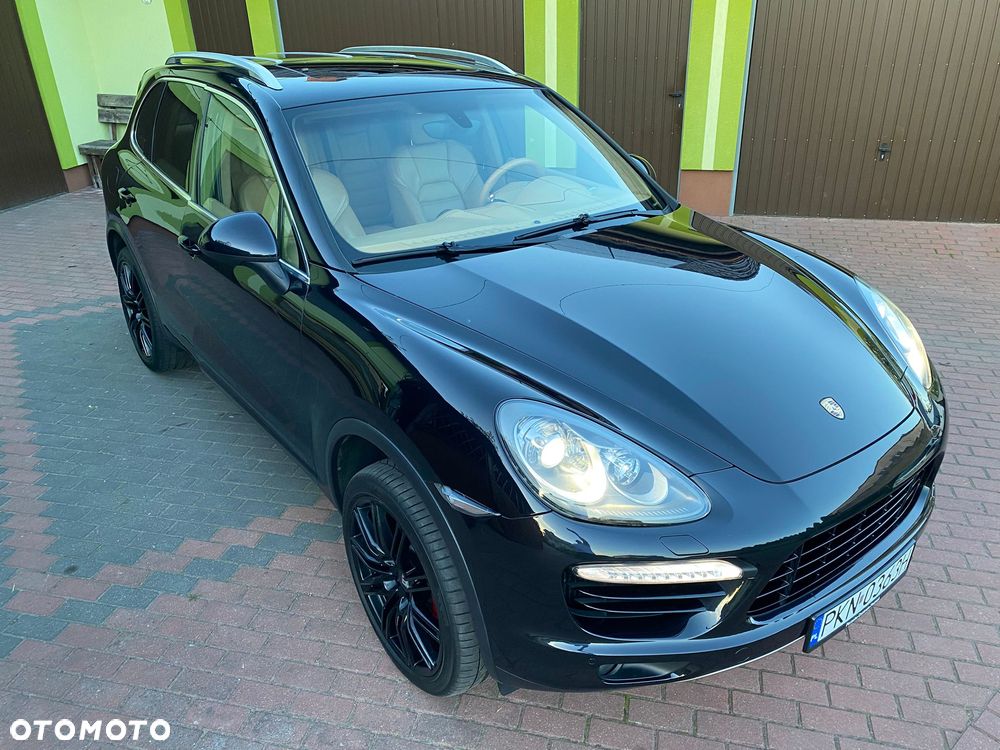 Porsche Cayenne Turbo - 3