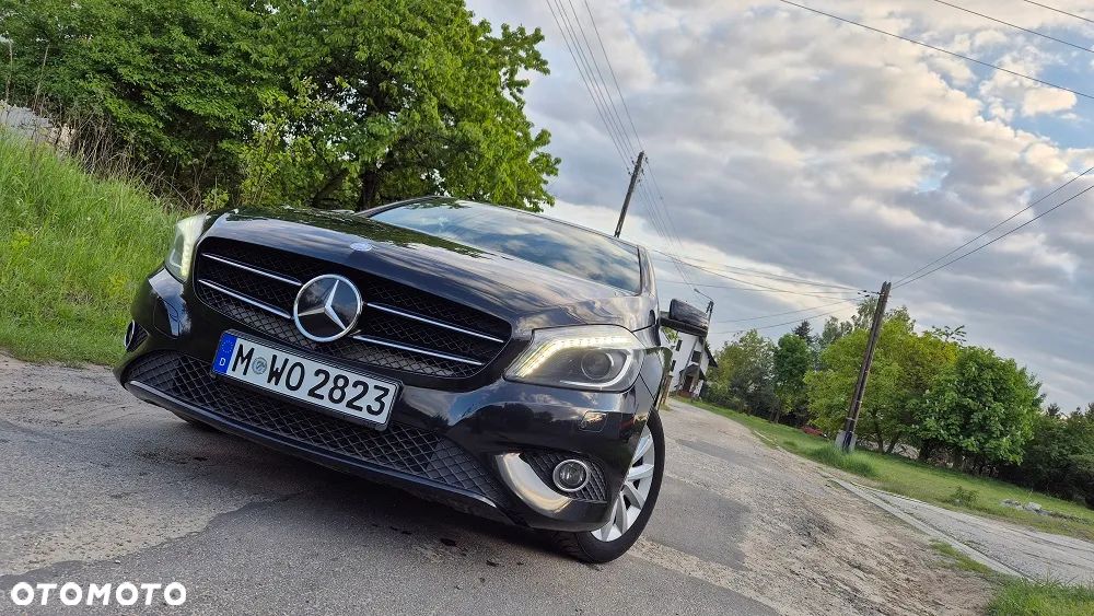 Mercedes-Benz Klasa A 180 (BlueEFFICIENCY) Urban - 3