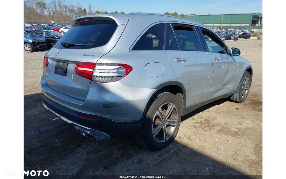 Mercedes-Benz GLC - 4