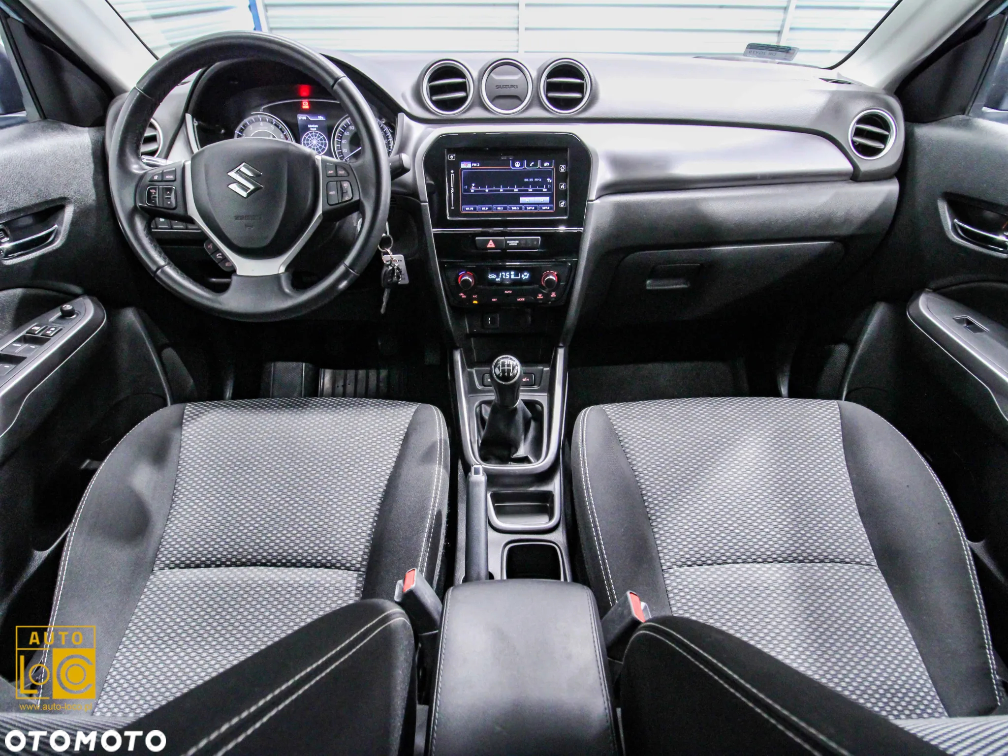 Suzuki Vitara 1.0 Boosterjet Premium 2WD - 5