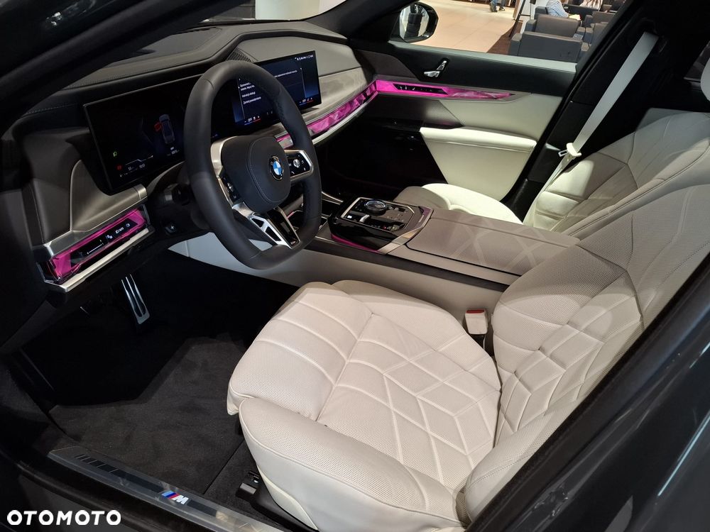 BMW Seria 7 740d xDrive mHEV M Sport sport - 6
