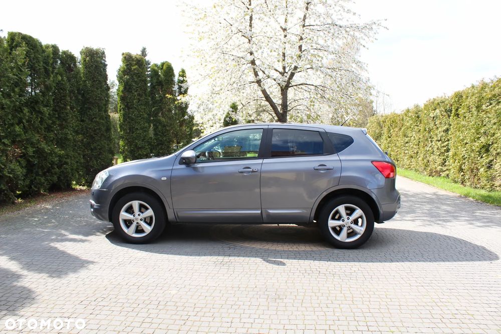 Nissan Qashqai 1.5 dCi Tekna - 4
