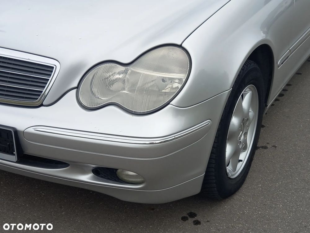 Mercedes-Benz Klasa C 180 Kompressor Elegance - 4