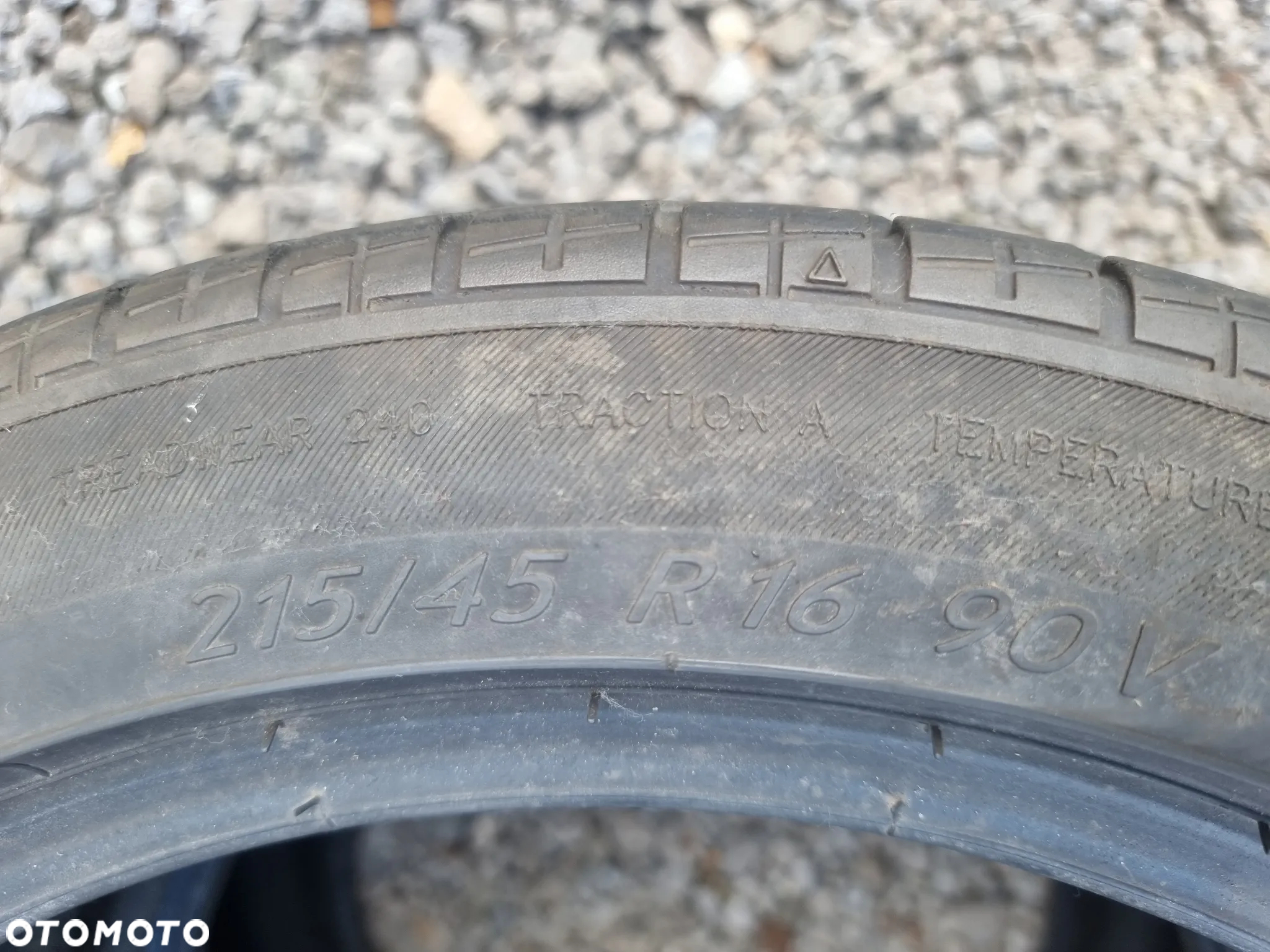 KORMORAN 215/45R16 90V GAMMA B2 (2szt.) (1x4,5 1x5,0) (DOT: 1x4916 1x0417) L209 - 4