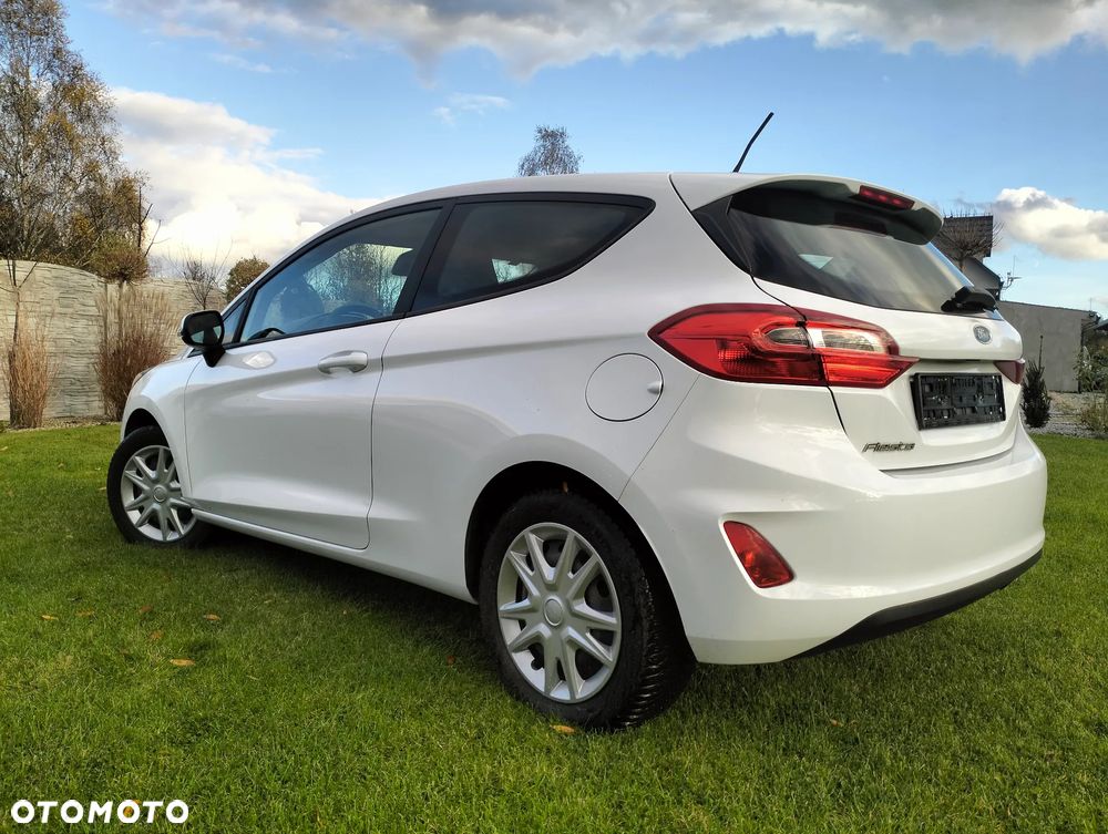 Ford Fiesta 1.5 TDCi SYNC Edition - 6
