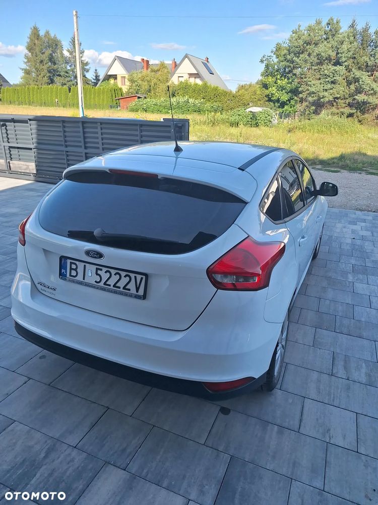 Ford Focus 1.6 Trend - 6