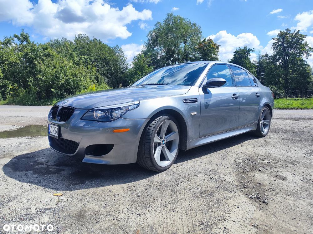 BMW M5 - 12