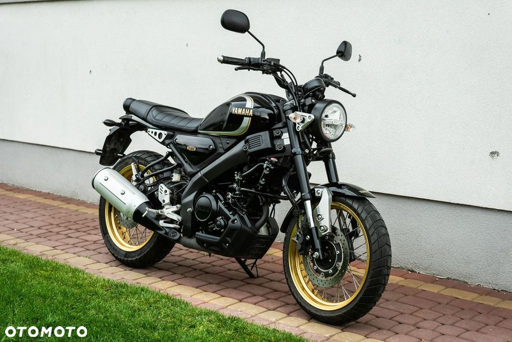 Yamaha XSR - 1