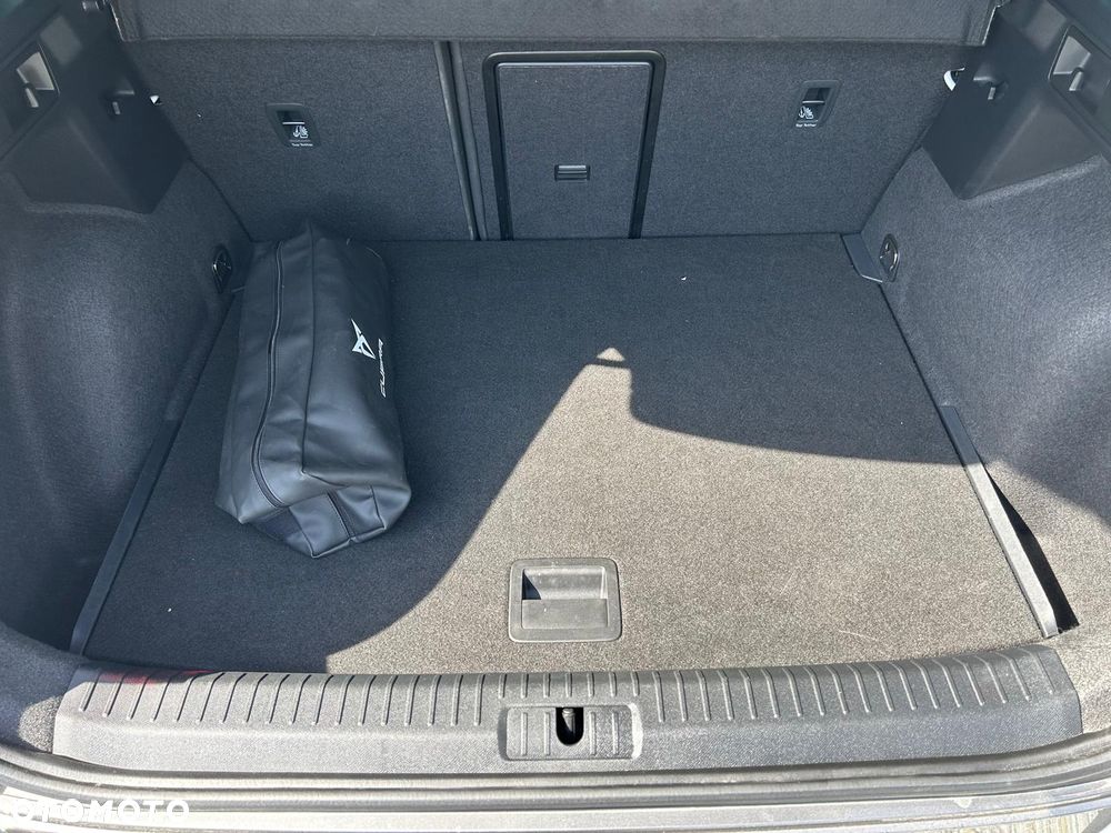 Cupra Formentor 1.5 TSI DSG - 32