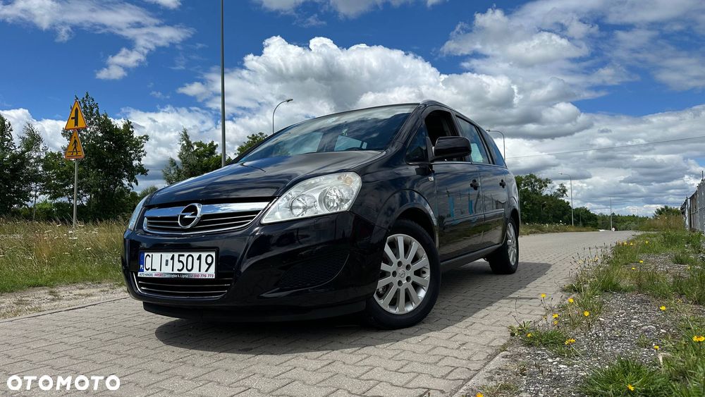 Opel Zafira 1.8 Sport - 14
