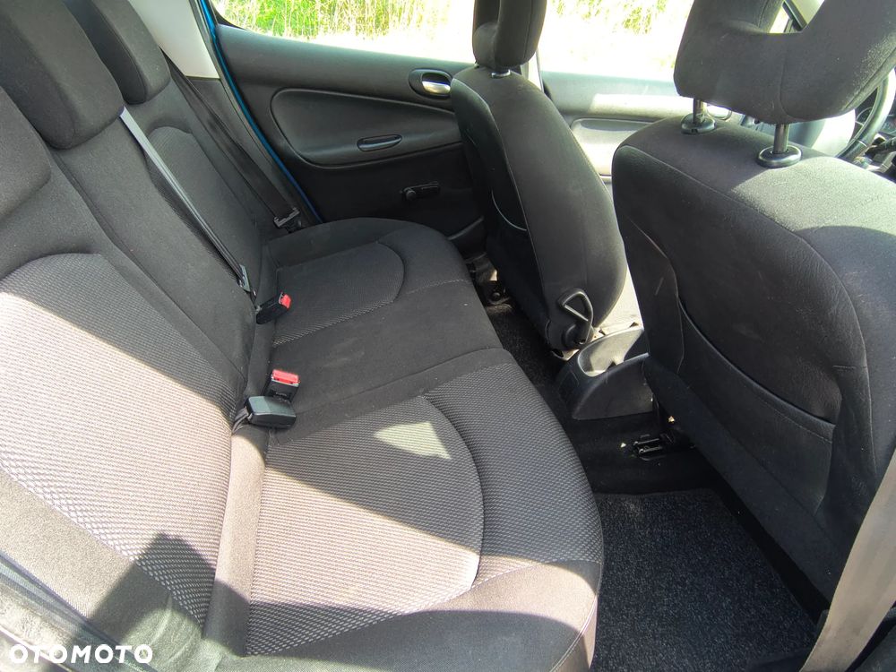 Peugeot 206 75 JBL - 8