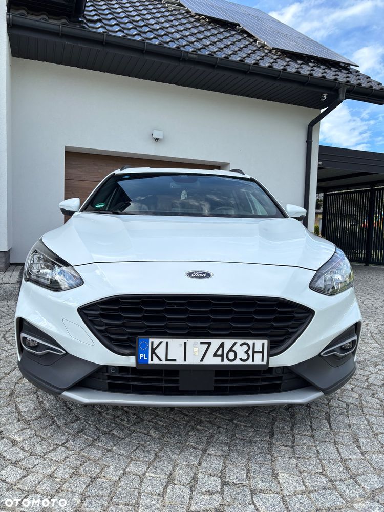 Ford Focus 2021 photo 3