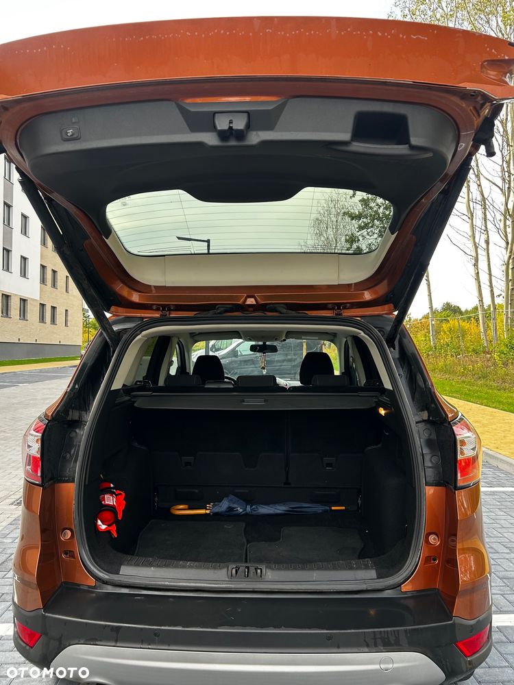 Ford Kuga - 5