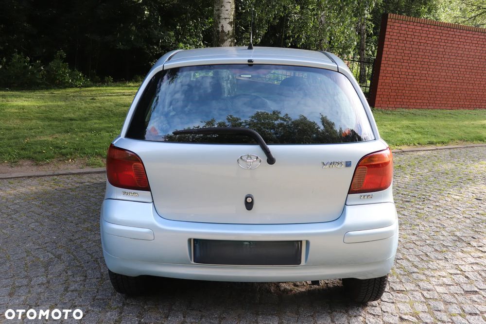 Toyota Yaris 1.0 Blue - 4