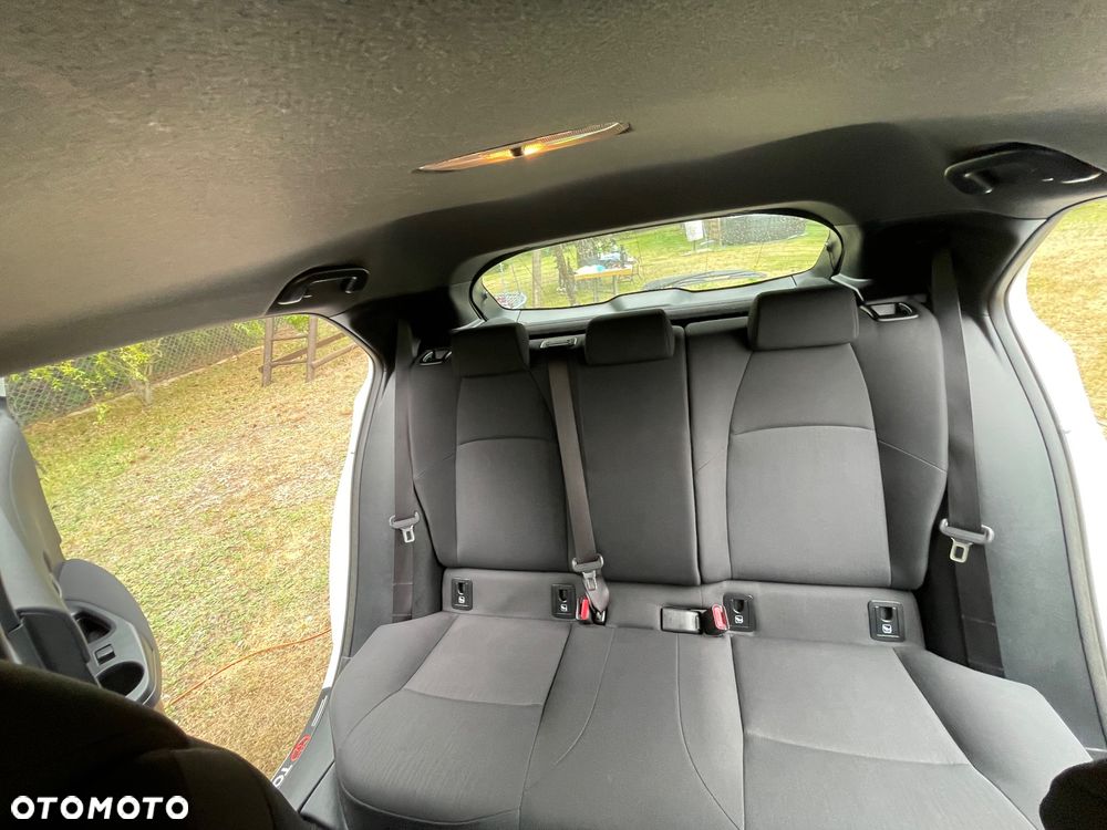 Toyota Corolla 1.2 T Active - 30