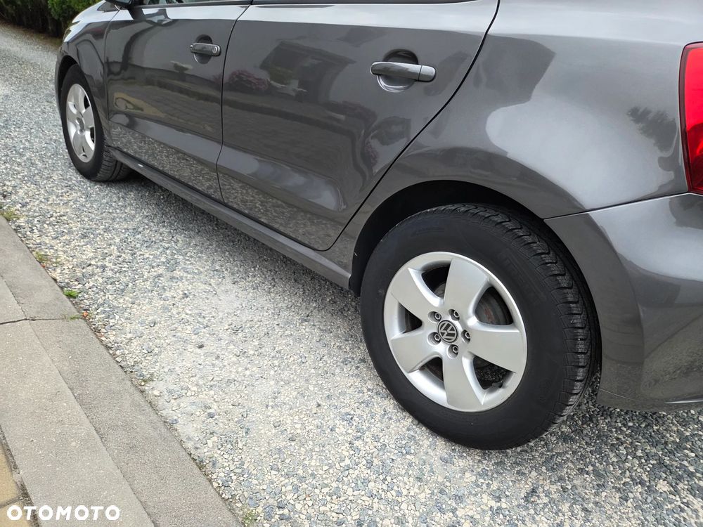 Volkswagen Polo 1.2 TDI DPF Comfortline - 23