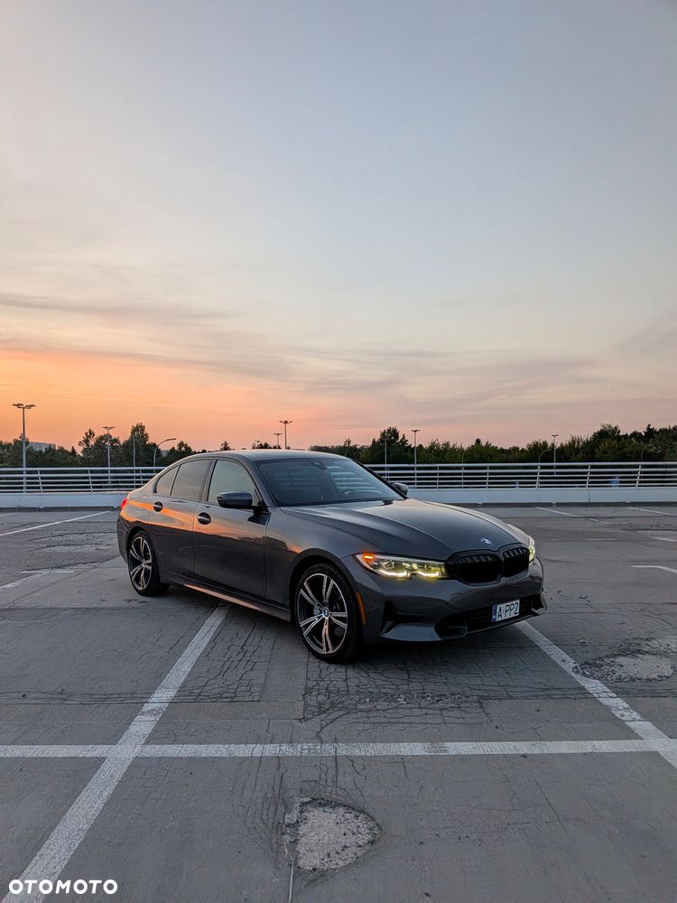 BMW Seria 3 330i Sport Line - 8