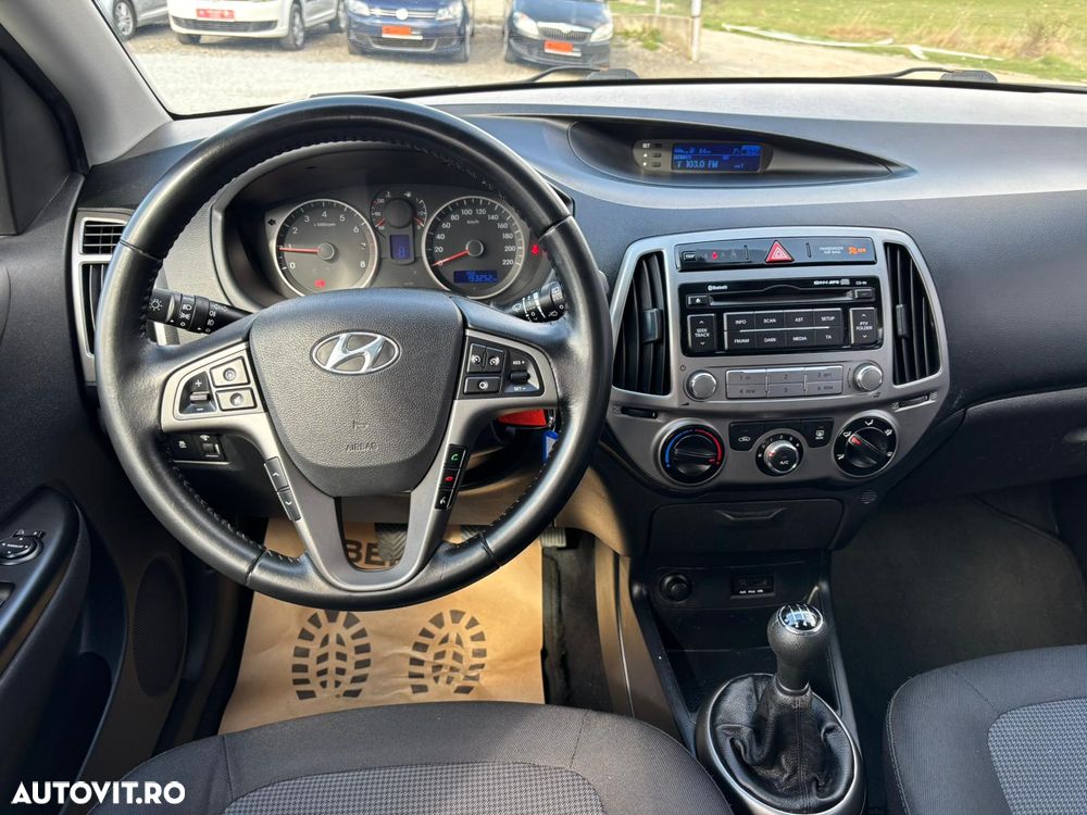 Hyundai i20 - 9