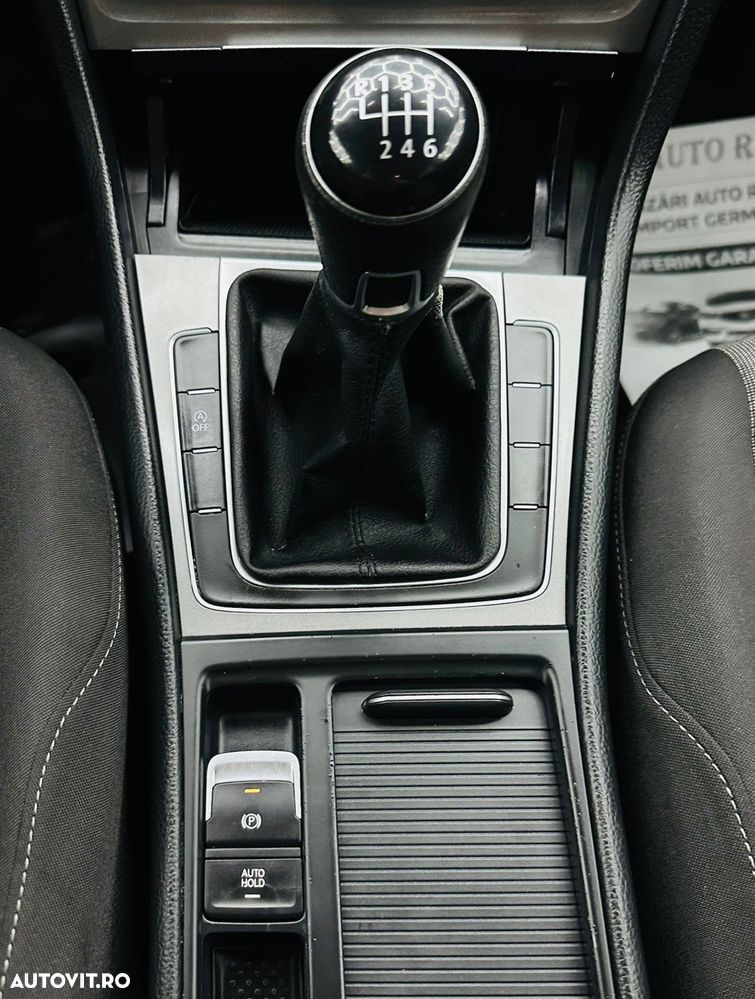 Volkswagen Golf 1.2 TSI Comfortline BlueMotion Technology - 22