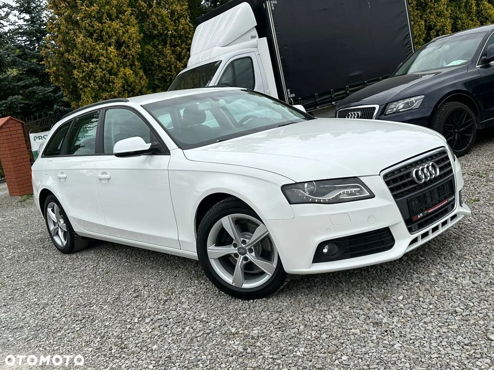 Audi A4 Avant 2.0 TDI - 8
