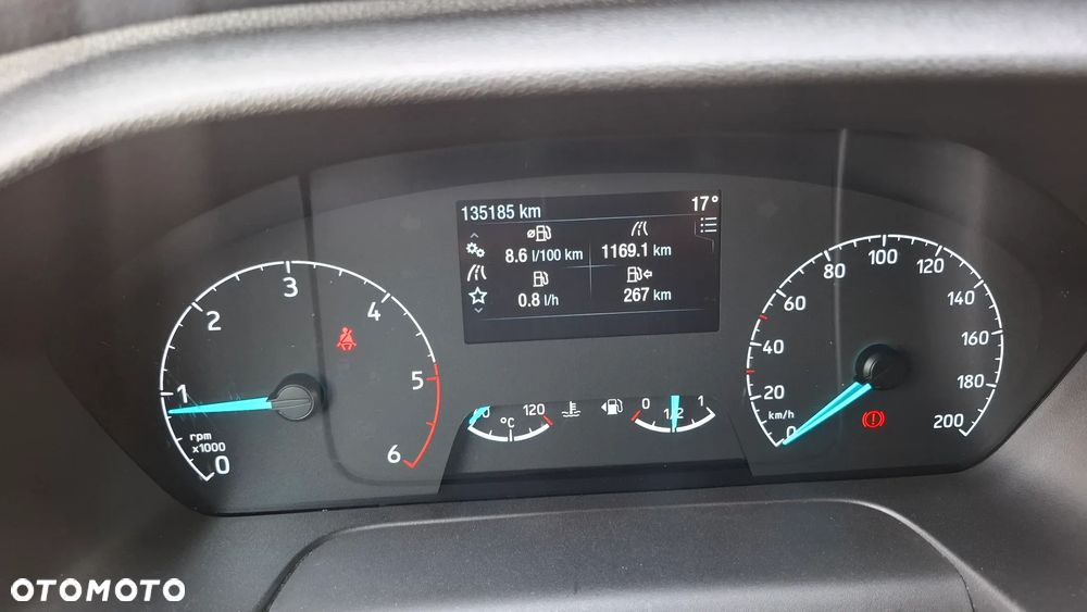 Ford TRANSIT CUSTOM - 21