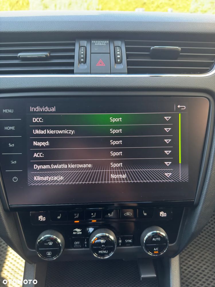 Skoda Octavia 2.0 TDI 4x4 DSG RS - 13