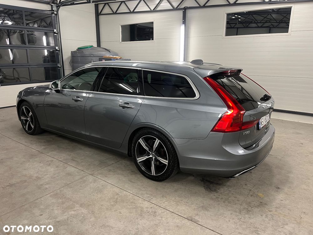 Volvo V90 D3 Geartronic R Design - 4