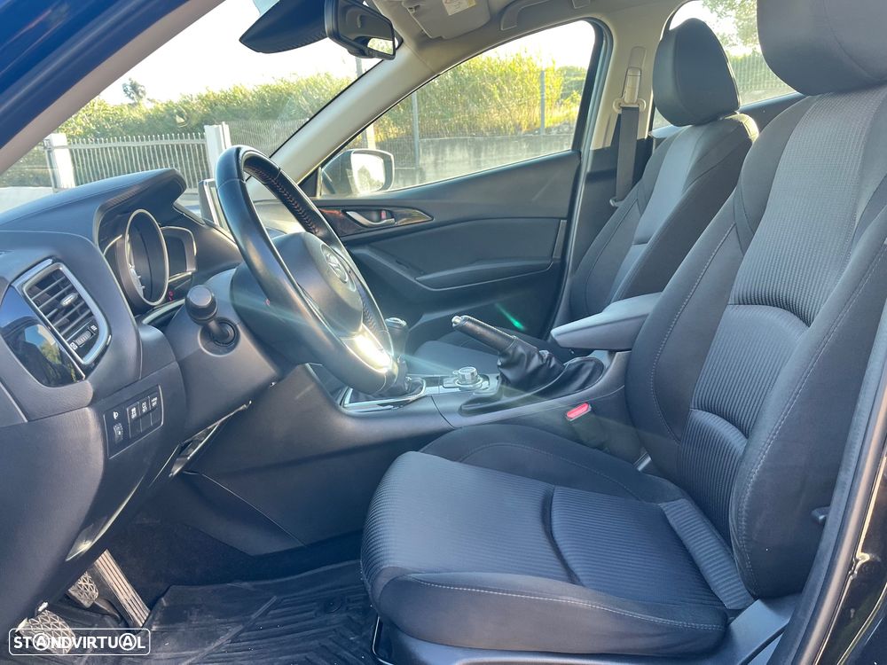 Mazda 3 Hatchback SKYACTIV-D 105 Center-Line - 15