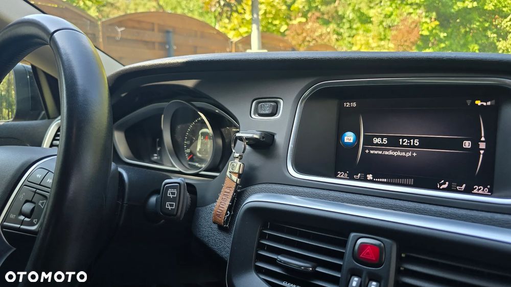 Volvo V40 T4 Drive-E Momentum - 13