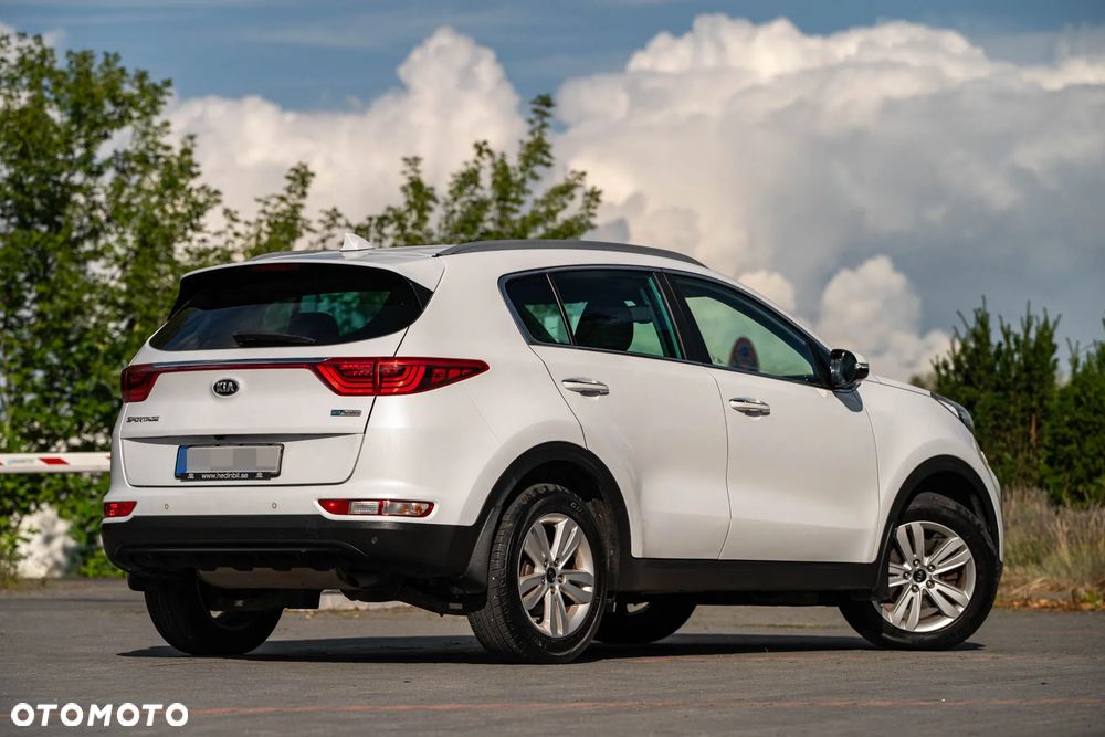 Kia Sportage 1.7 CRDI 2WD Dream-Team Edition - 10