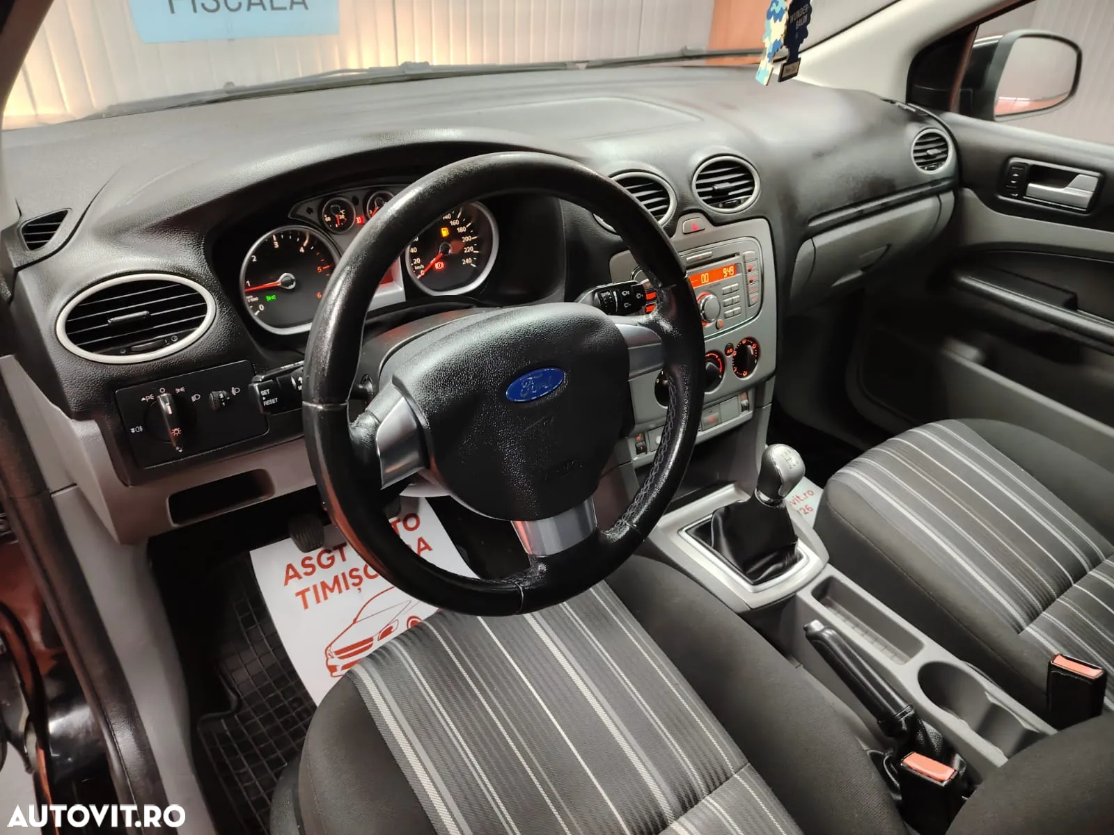 Ford Focus - 9