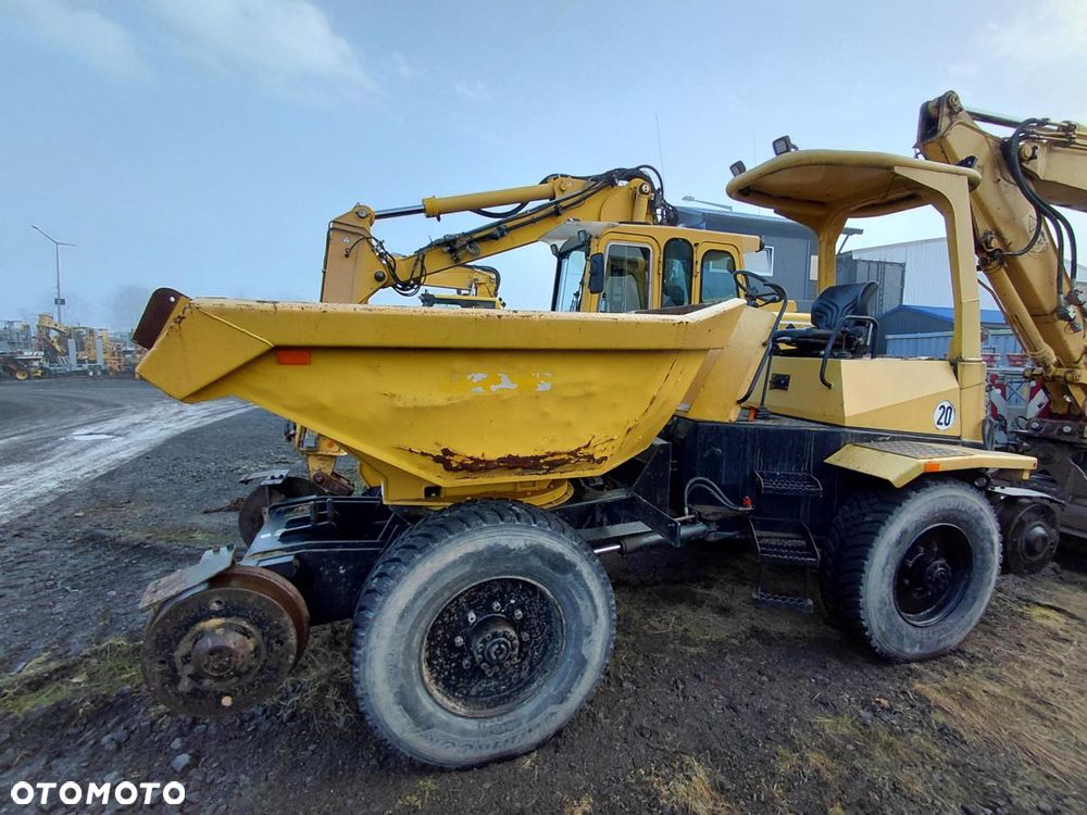 Thwaites dwudrogowe wozidło budowlane - 6