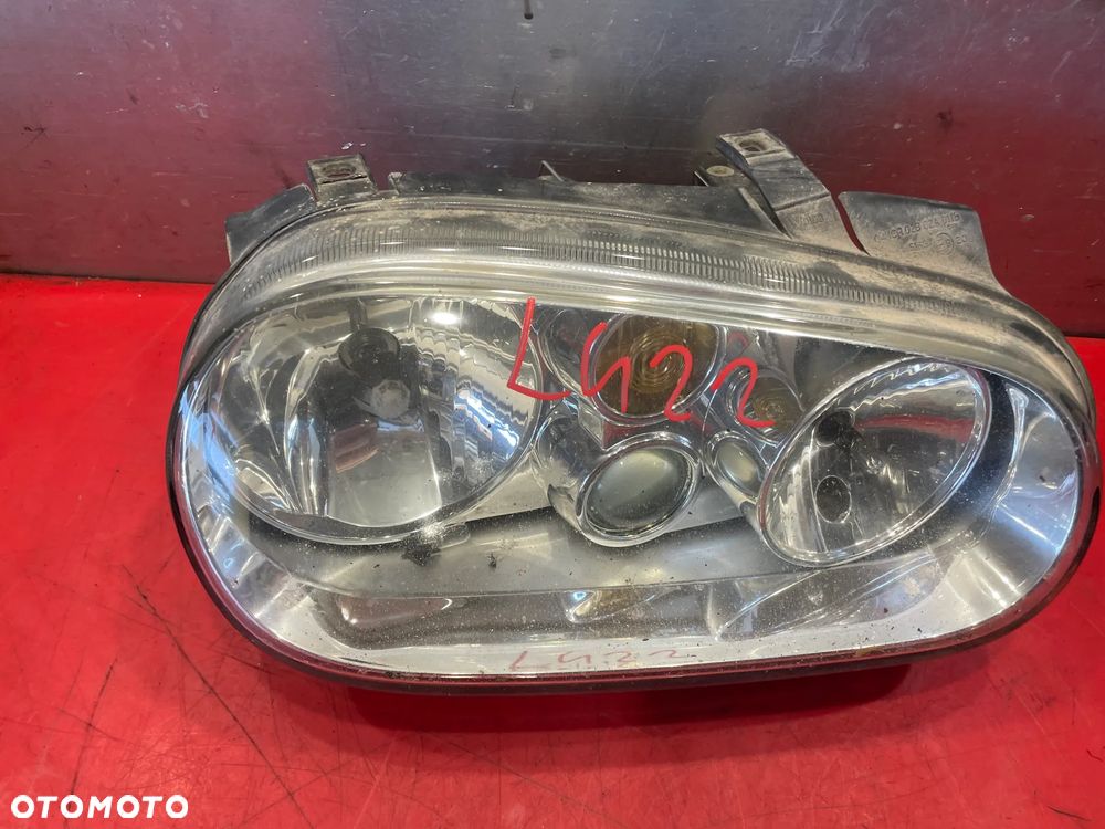 Lampa przednia prawa VW Golf 4 - 3