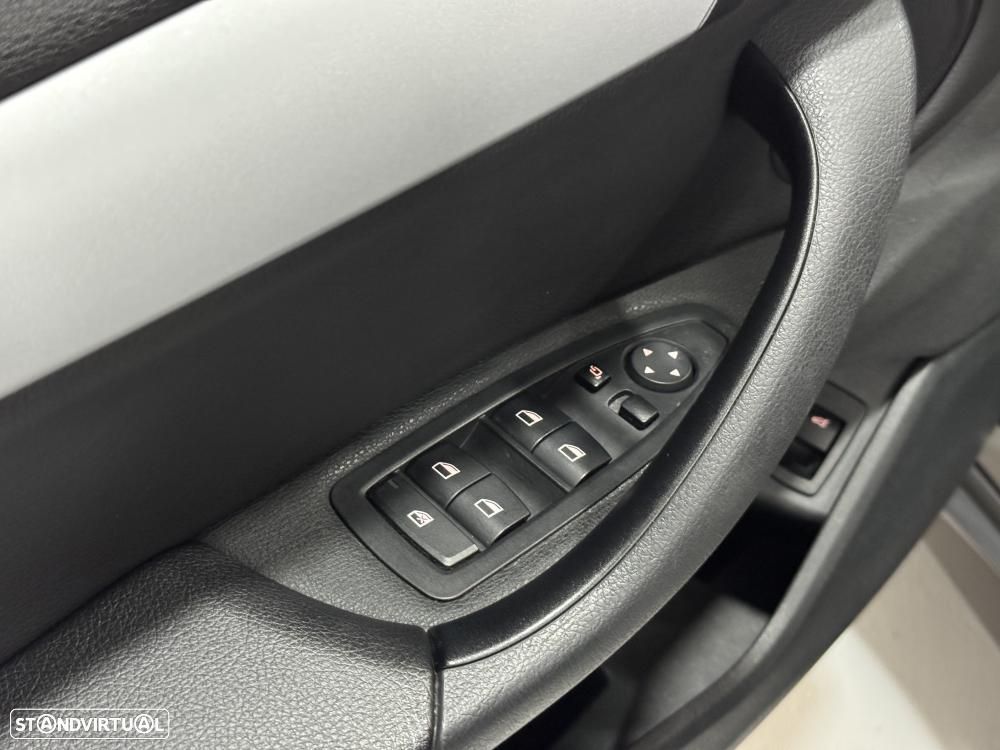 BMW X1 16 d sDrive - 26