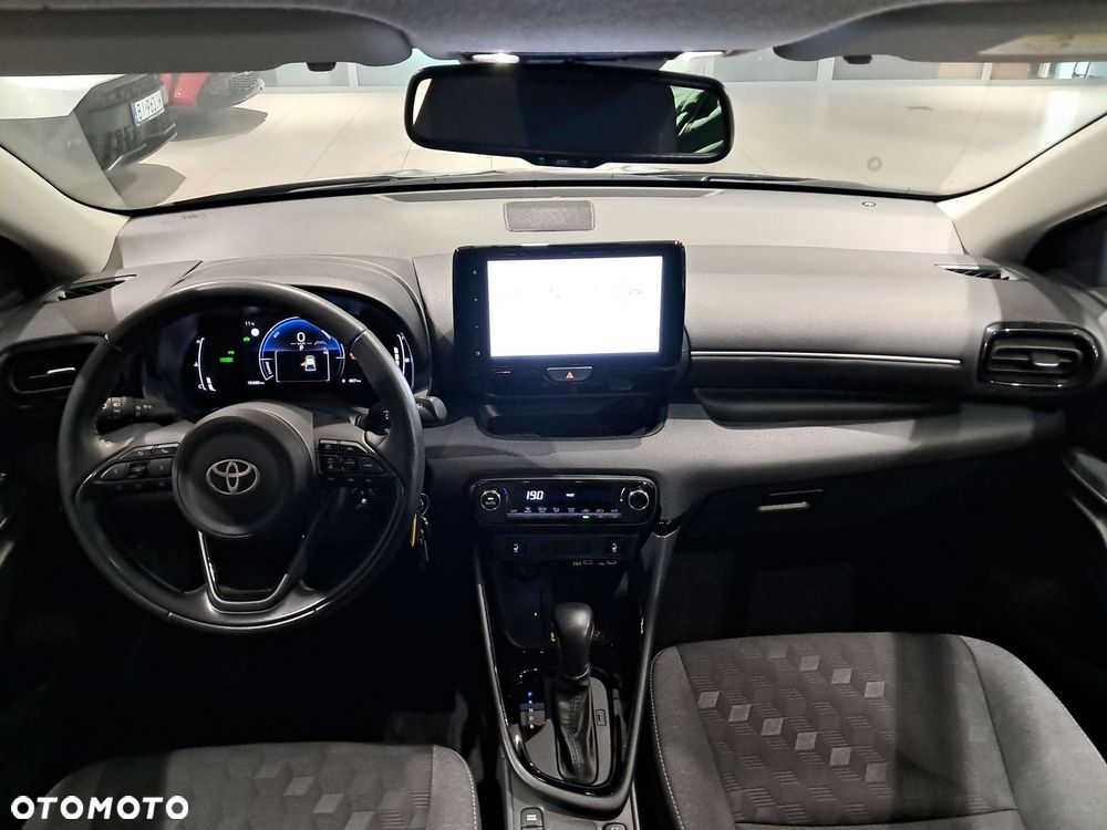 Toyota Yaris Hybrid 1.5 Style - 12