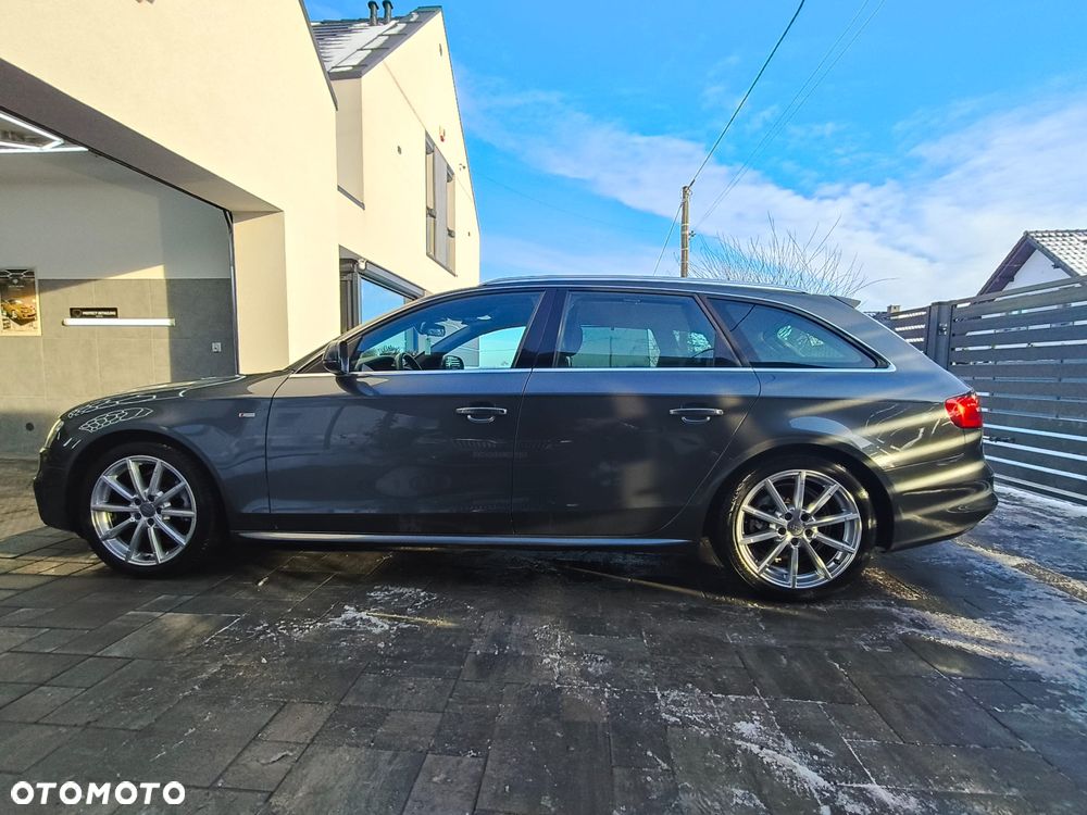 Audi A4 Avant 2.0 TDI Quattro Line S tronic - 30